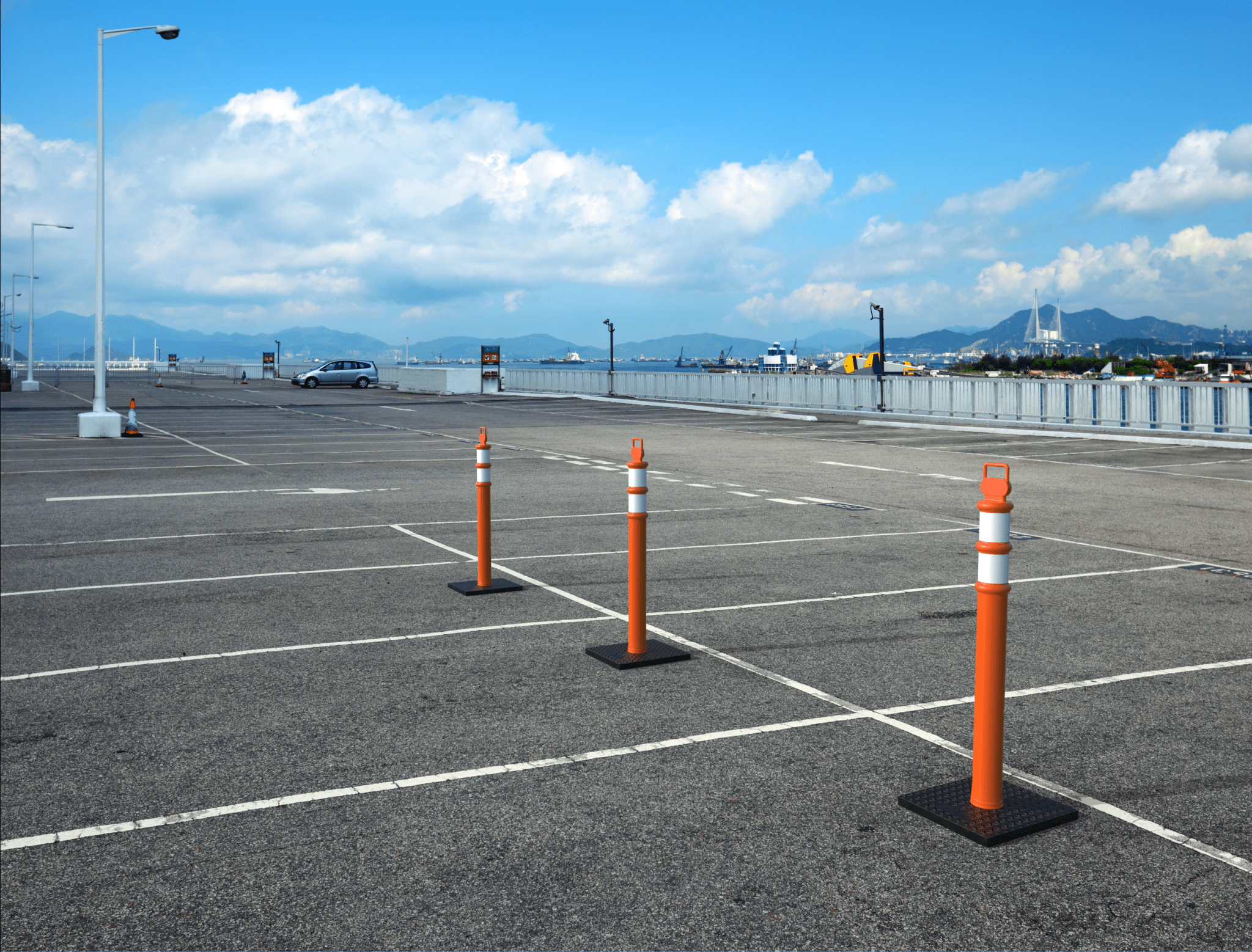 Delineator Post with Base, 49 in. - Trafford Industrial - Crowd Control Warehouse
