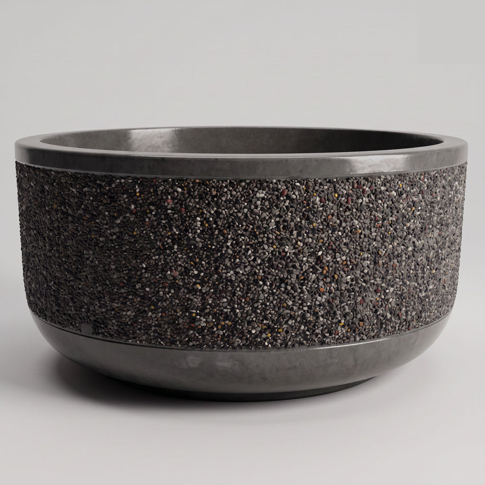 Form Round Medium Concrete Planter