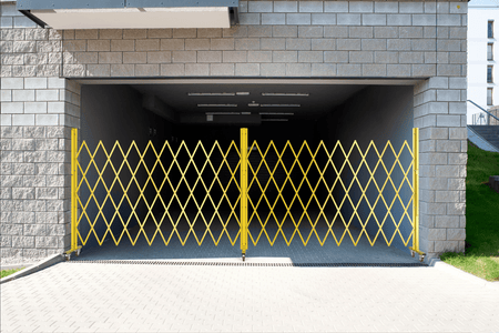 Heavy - Duty Expandable Metal Safety Barriers, 20 Ft. - Trafford Industrial - Crowd Control Warehouse