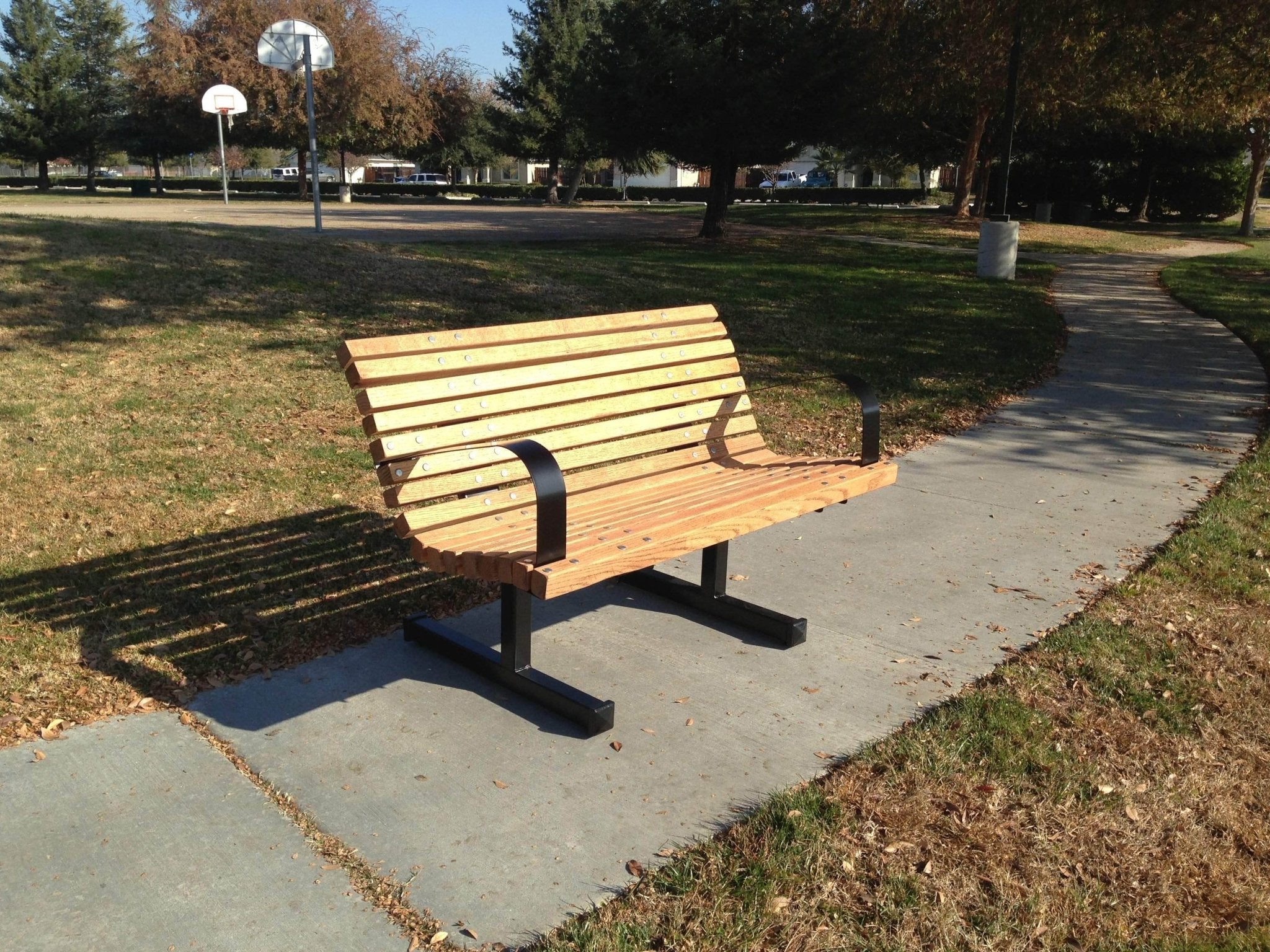 Palisade Wood Park Bench With Arms - 4 Ft. - Crowd Control Warehouse