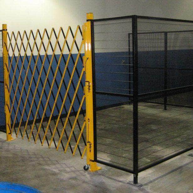 Rear - Guard Portable Expandable Barricade - Crowd Control Warehouse