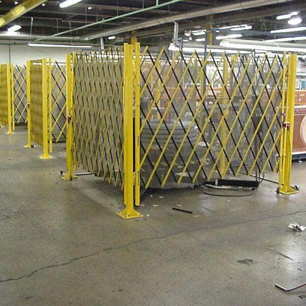 Rear - Guard Steel Mounting Post - Crowd Control Warehouse