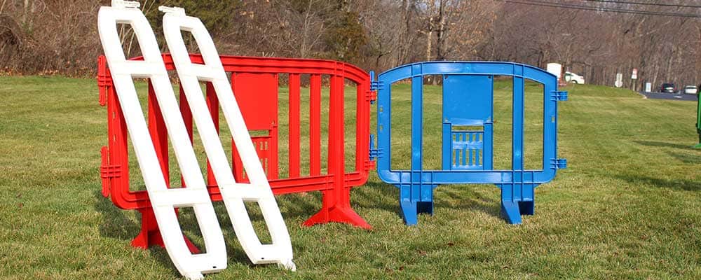 Xtendit 5 Ft. Interlocking Plastic Barricade Extension - Crowd Control Warehouse